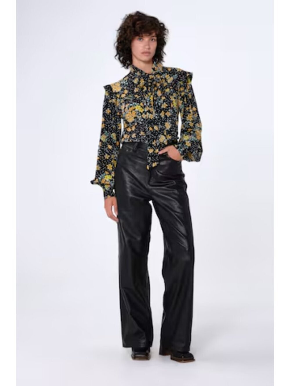 Aligne Gellar Black Leather Wide Leg pants trousers size 6